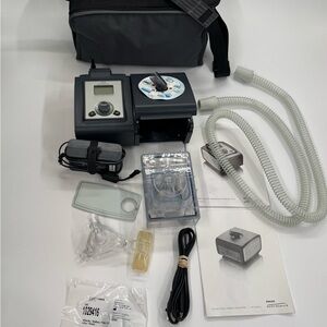 Philips Respironics BiPAP auto SV Breathing Therapy Machine, Cords, Hose & Bag